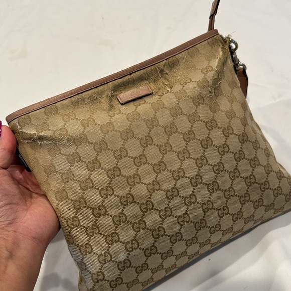 Authentic Gucci crossbody bag - Picture 9 of 16